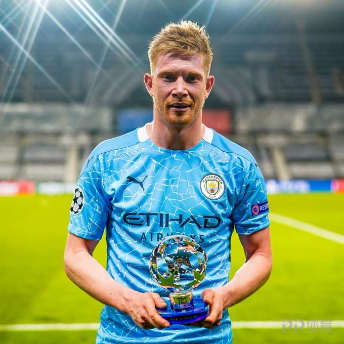 官方：苏格兰裁判沃尔什将执法欧冠第6轮拜仁vs葡体